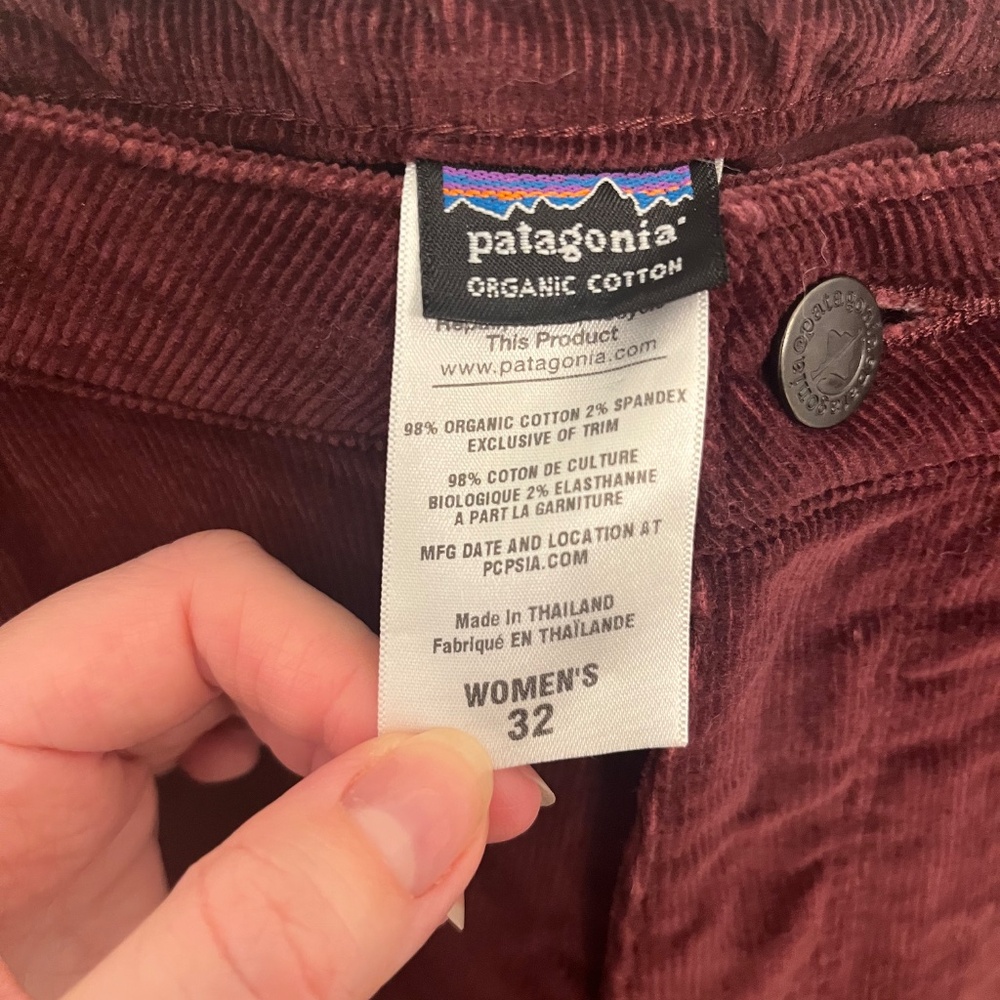 Patagonia Burgundy Corduroy Pants Size 32 - Picture 3 of 4